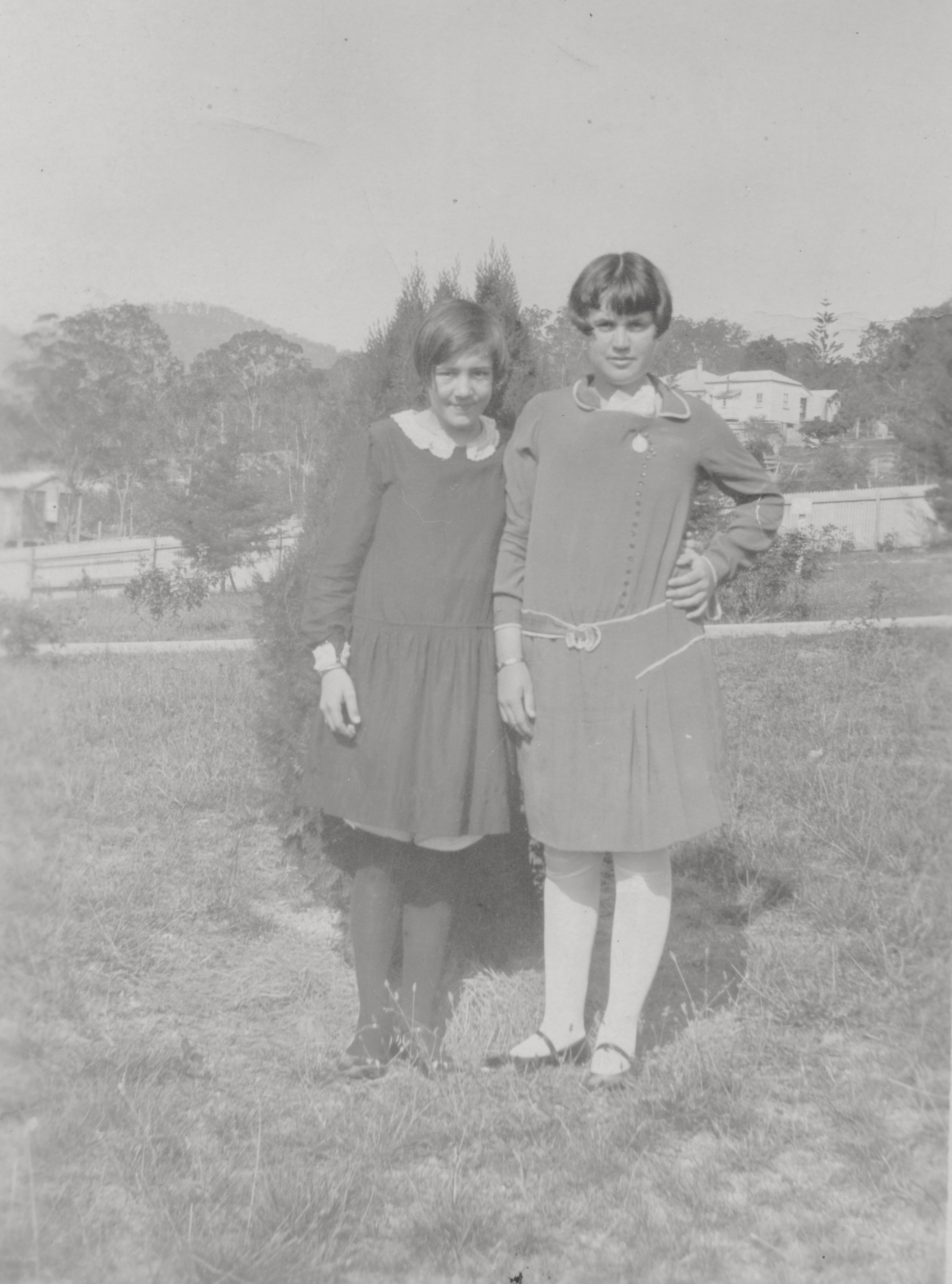1926 Laura O'Beirne & Dot Veivers