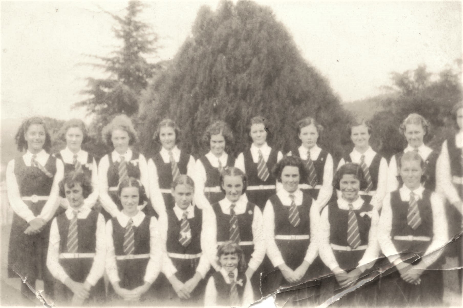 1930's Students 6