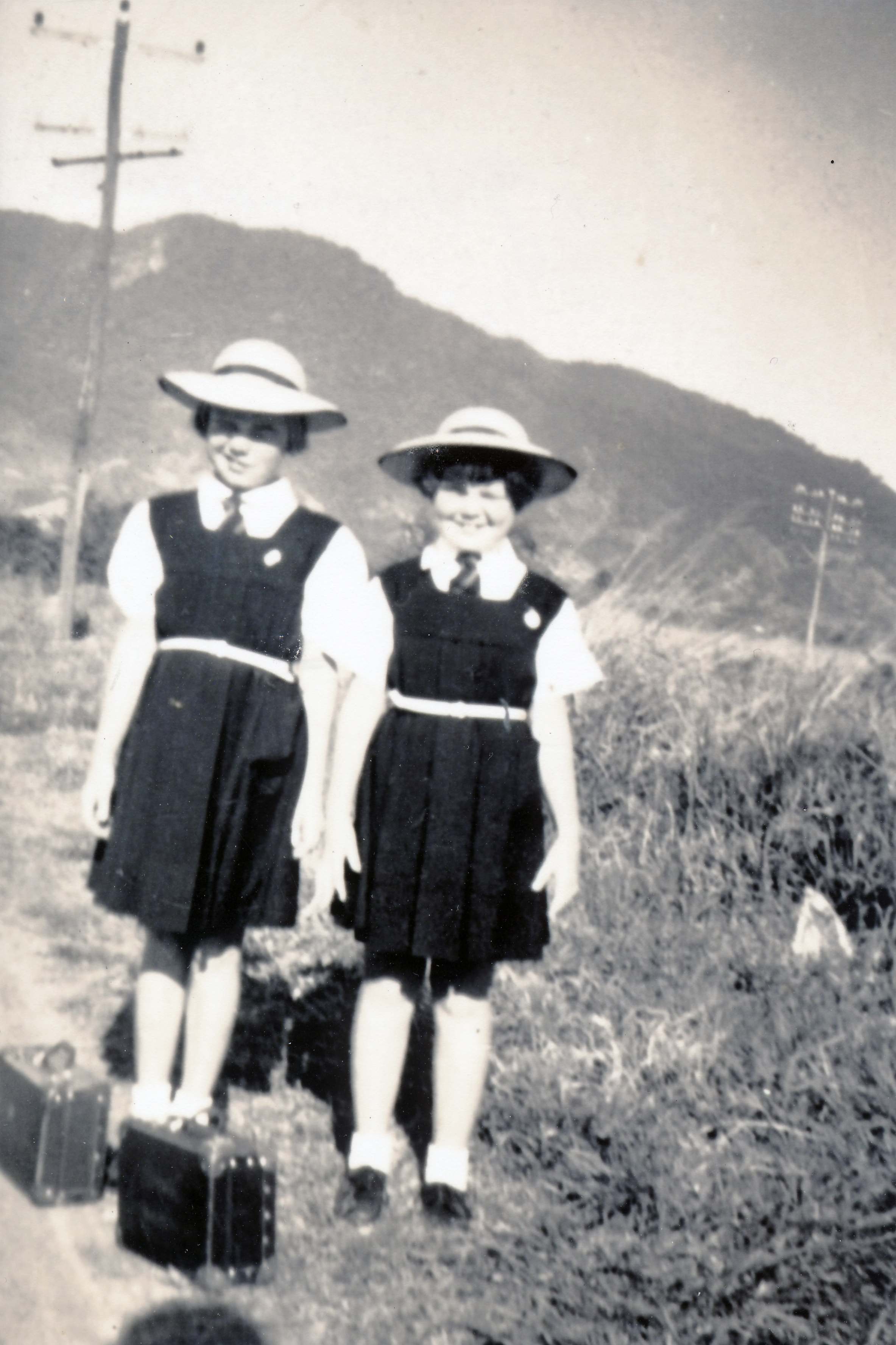 1955 Gertrude and Helen Schneider
