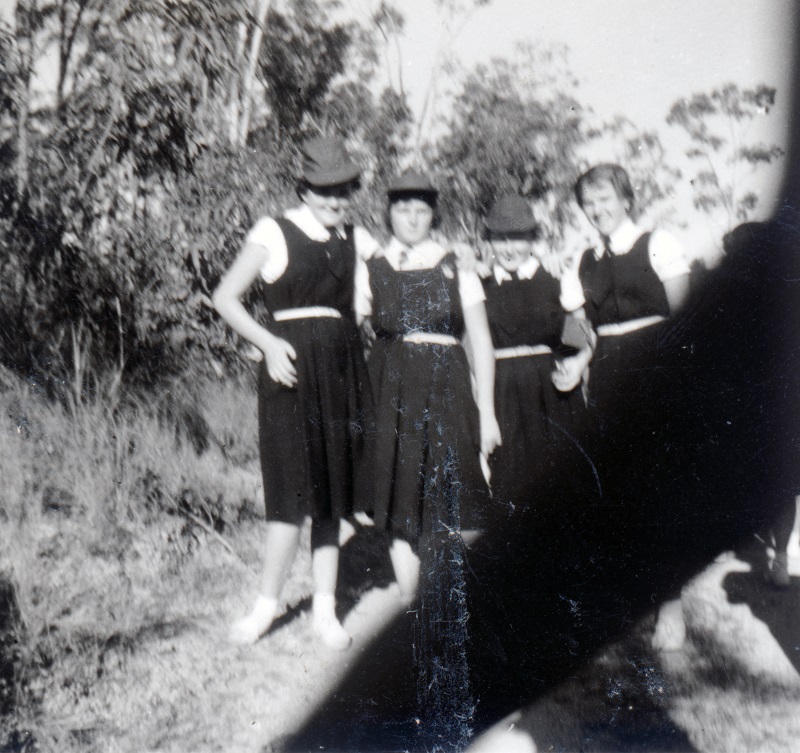 1960 Students out for a walk
