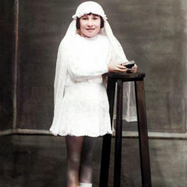 1929 Sheila Lucey communion