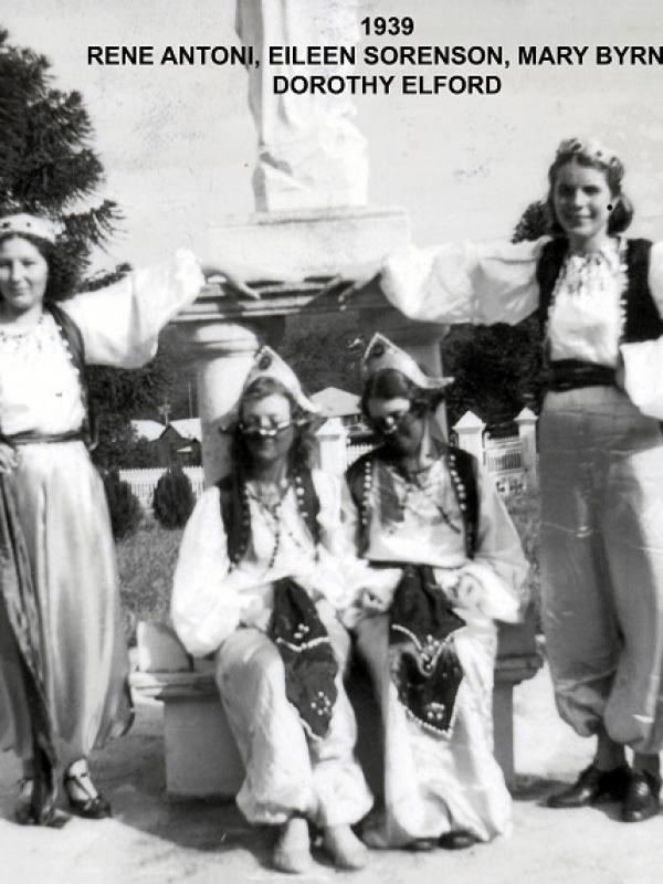 1939  Students in costume
