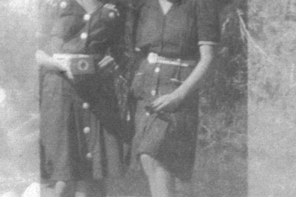 1944 Gwen Kelly and Sheila Farrelly
