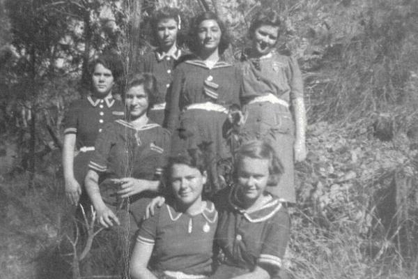 1944 Students in Playsuits