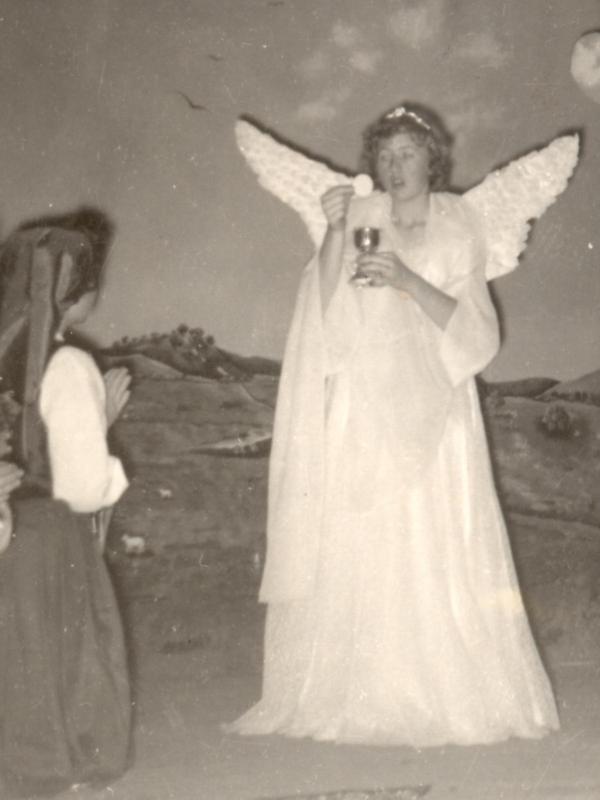 1950's Girls in costume