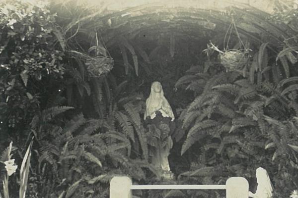 1950's Our Lady's Grotto