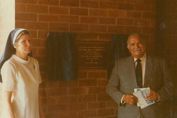 1985 Building Opening 5
