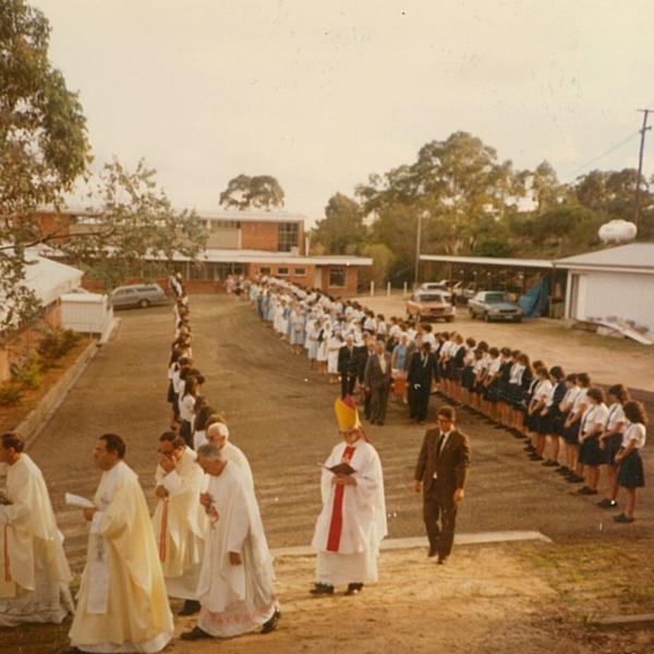 1985 Procession