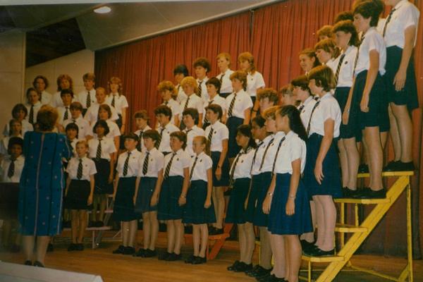 1986 Choir 2