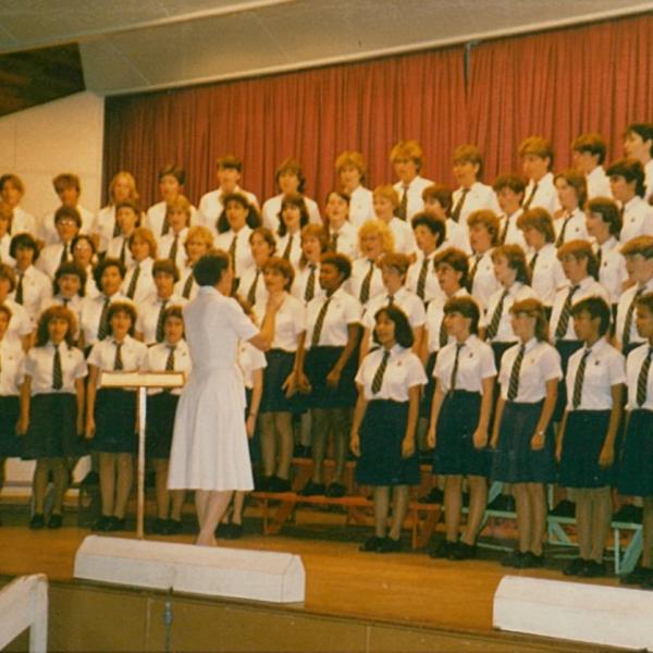 1986 Choir 4
