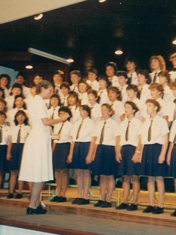 1987 Annual Concert - Choir 5
