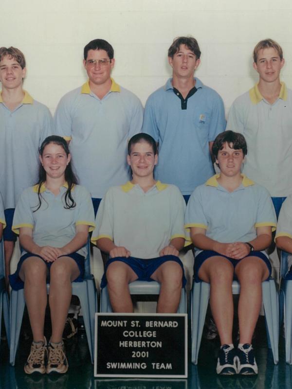 2001 Swimming Team